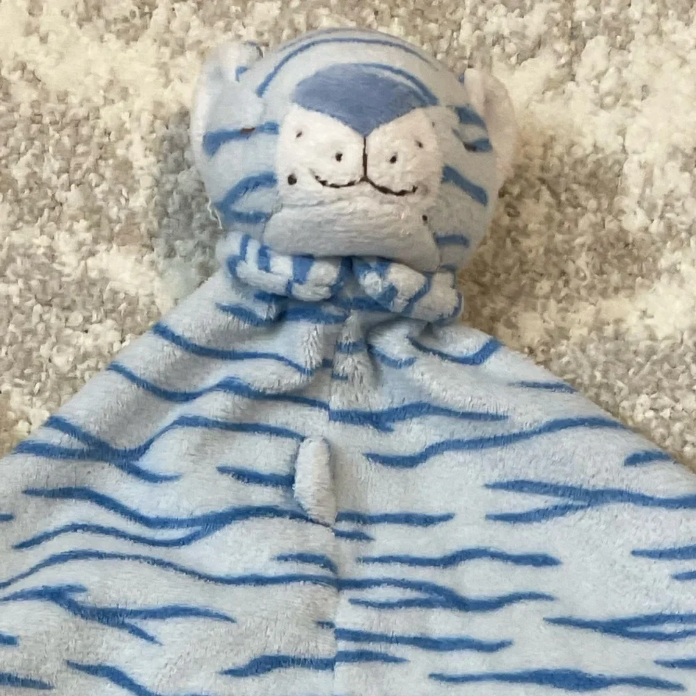 Angel Dear Blue and‎ White Striped Tiger Lovey blanket